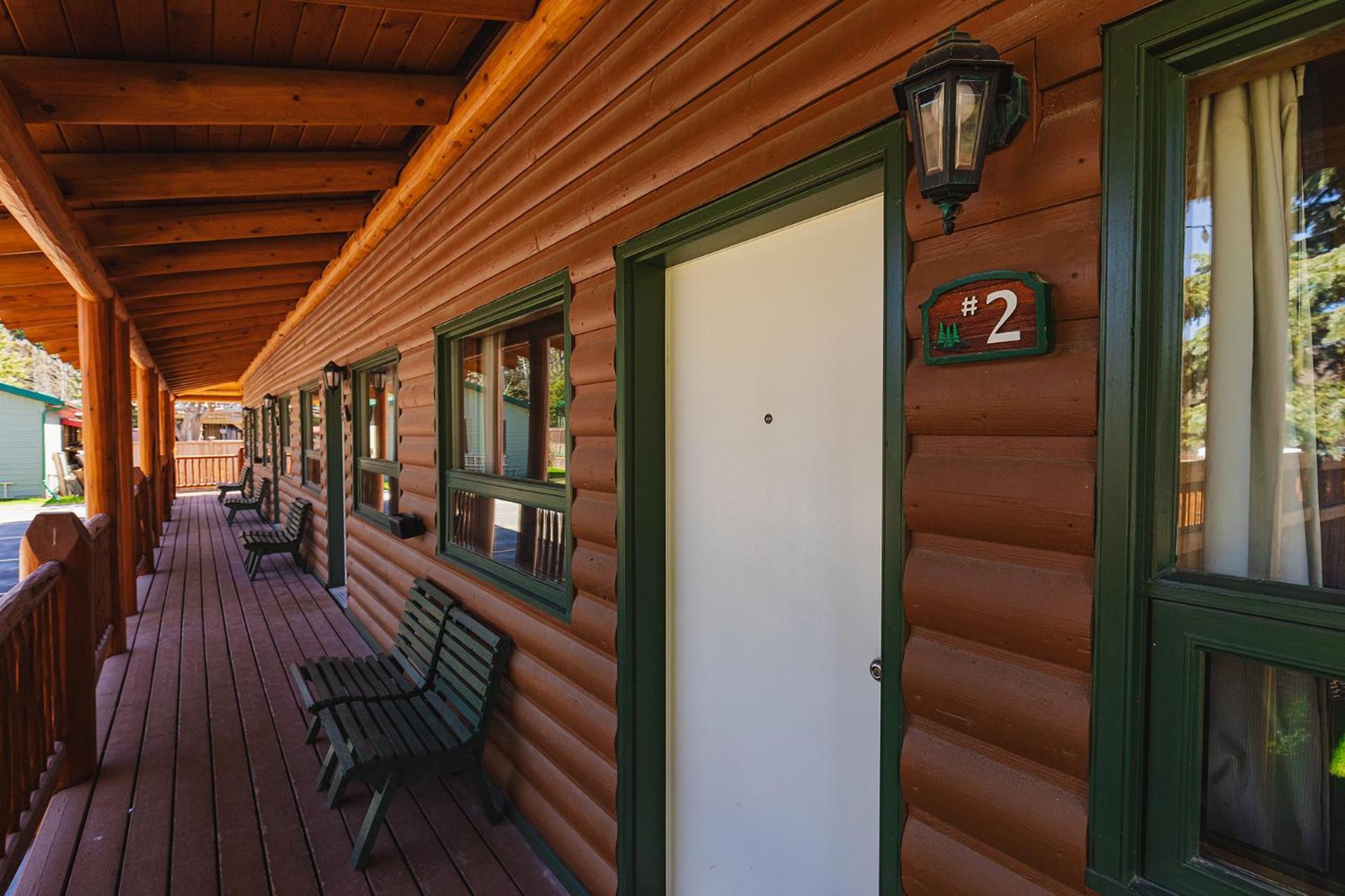 ג'ספר Overlander Mountain Lodge מראה חיצוני תמונה