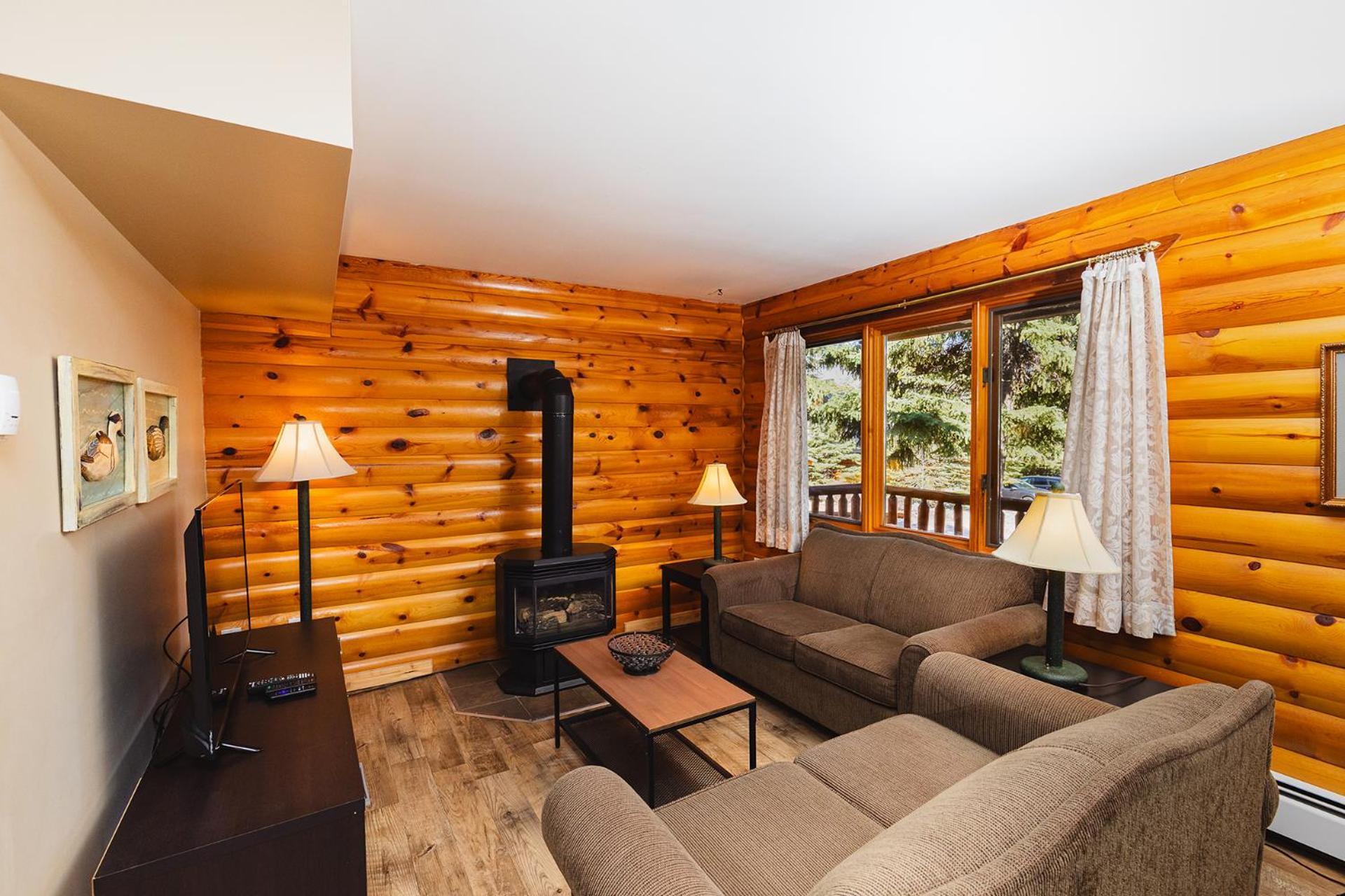 ג'ספר Overlander Mountain Lodge מראה חיצוני תמונה