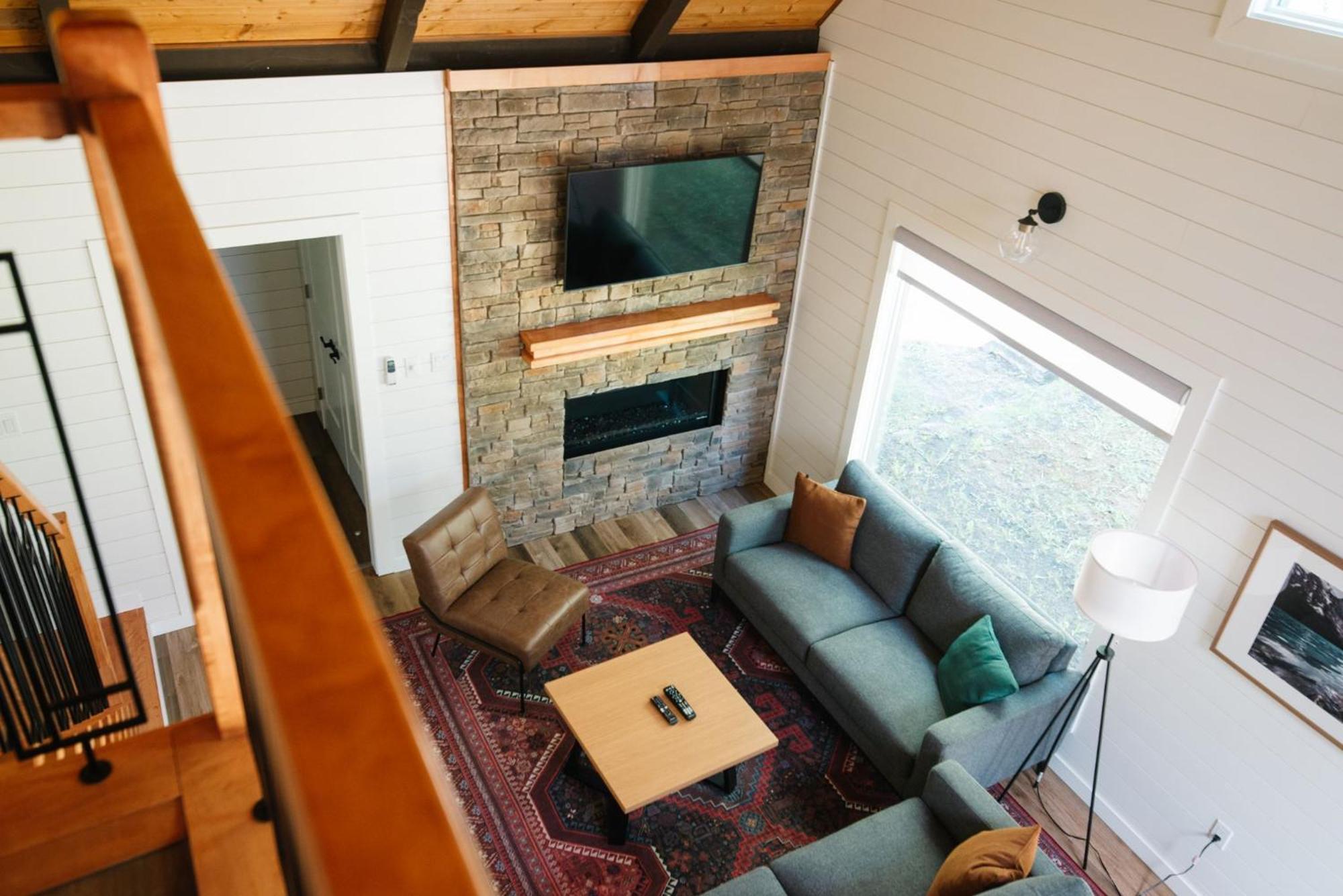 ג'ספר Overlander Mountain Lodge מראה חיצוני תמונה